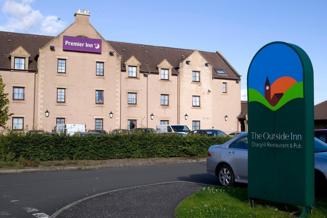 Premier Inn Falkirk - Larbert Exteriör bild